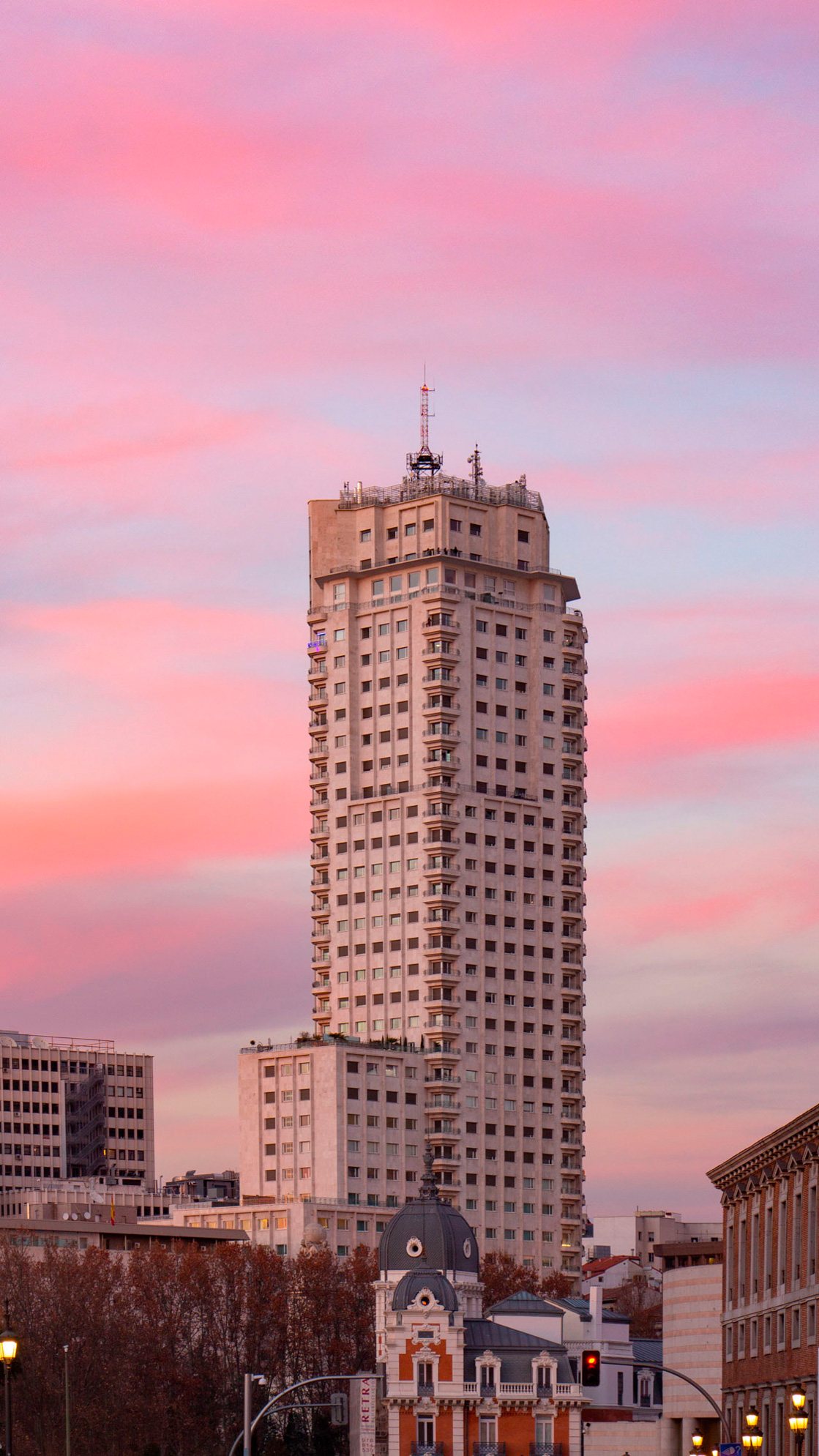 HOTEL BARCELÓ TORRE DE MADRID