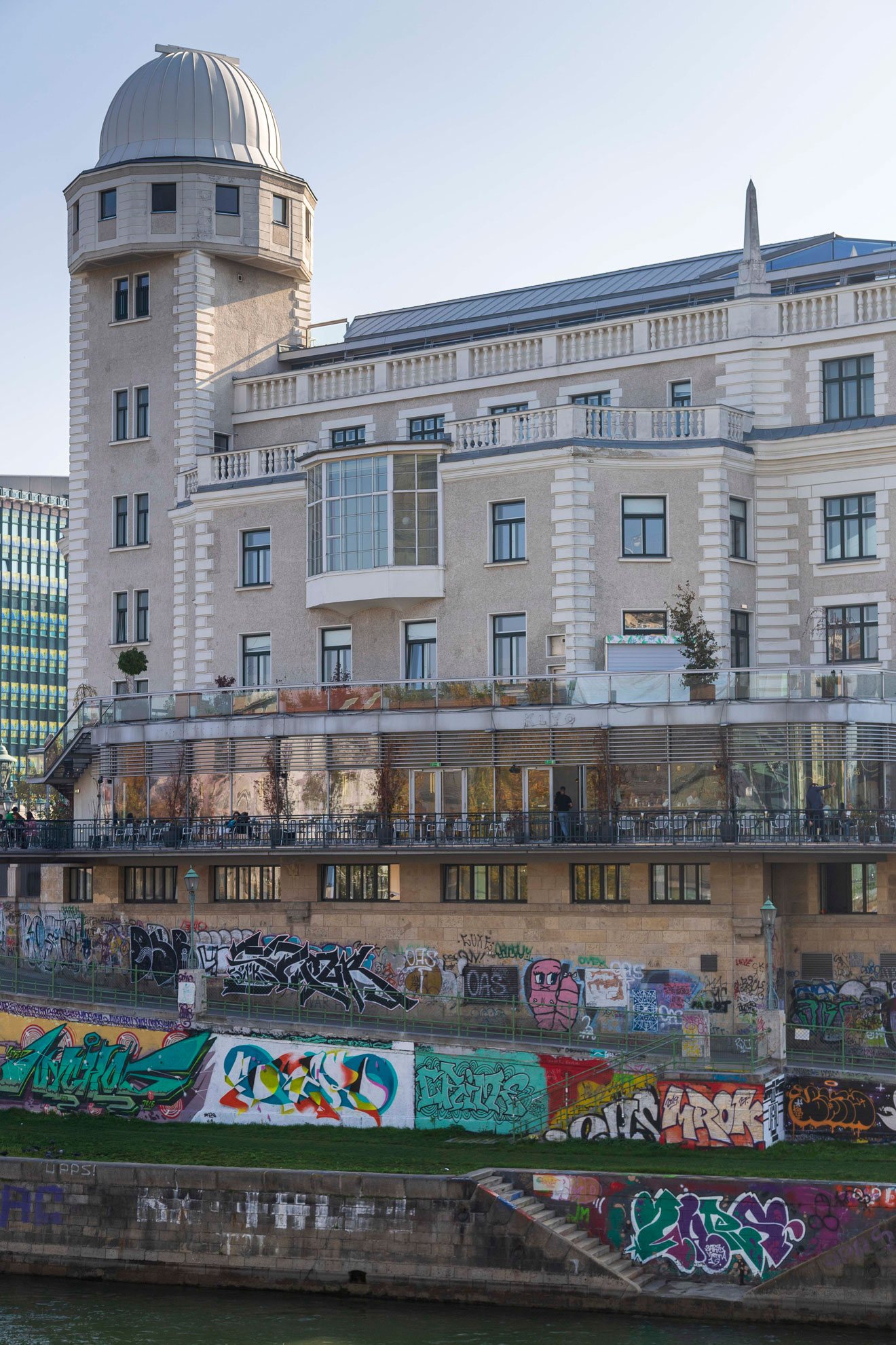 VIENA